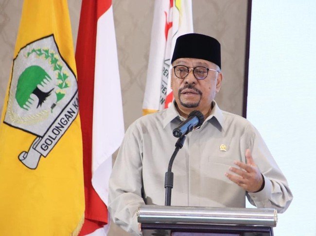 Evaluasi Akhir Tahun Fraksi Golkar: Pendidikan, Kemandirian Daerah, dan Apresiasi Soeharto