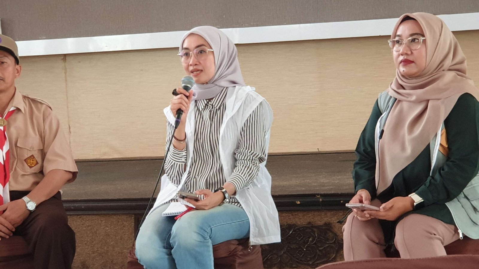 Kemenkomdigi Perluas Akses Internet untuk Sekolah Rakyat di Daerah Terpencil