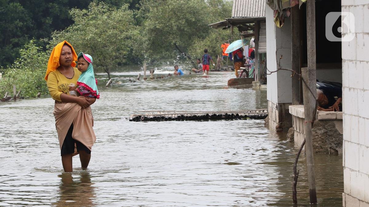Rob Terjang Bekasi: Ribuan Rumah Terendam, Masjid Tak Bisa Gelar Shalat Jumat