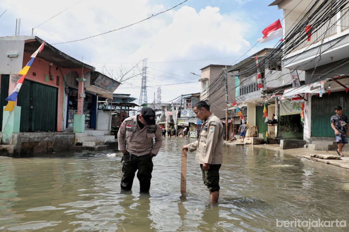 Rob Jakarta Utara Surut Malam Ini: Penanganan Cepat BPBD dan Masyarakat Efektifkan Evakuasi