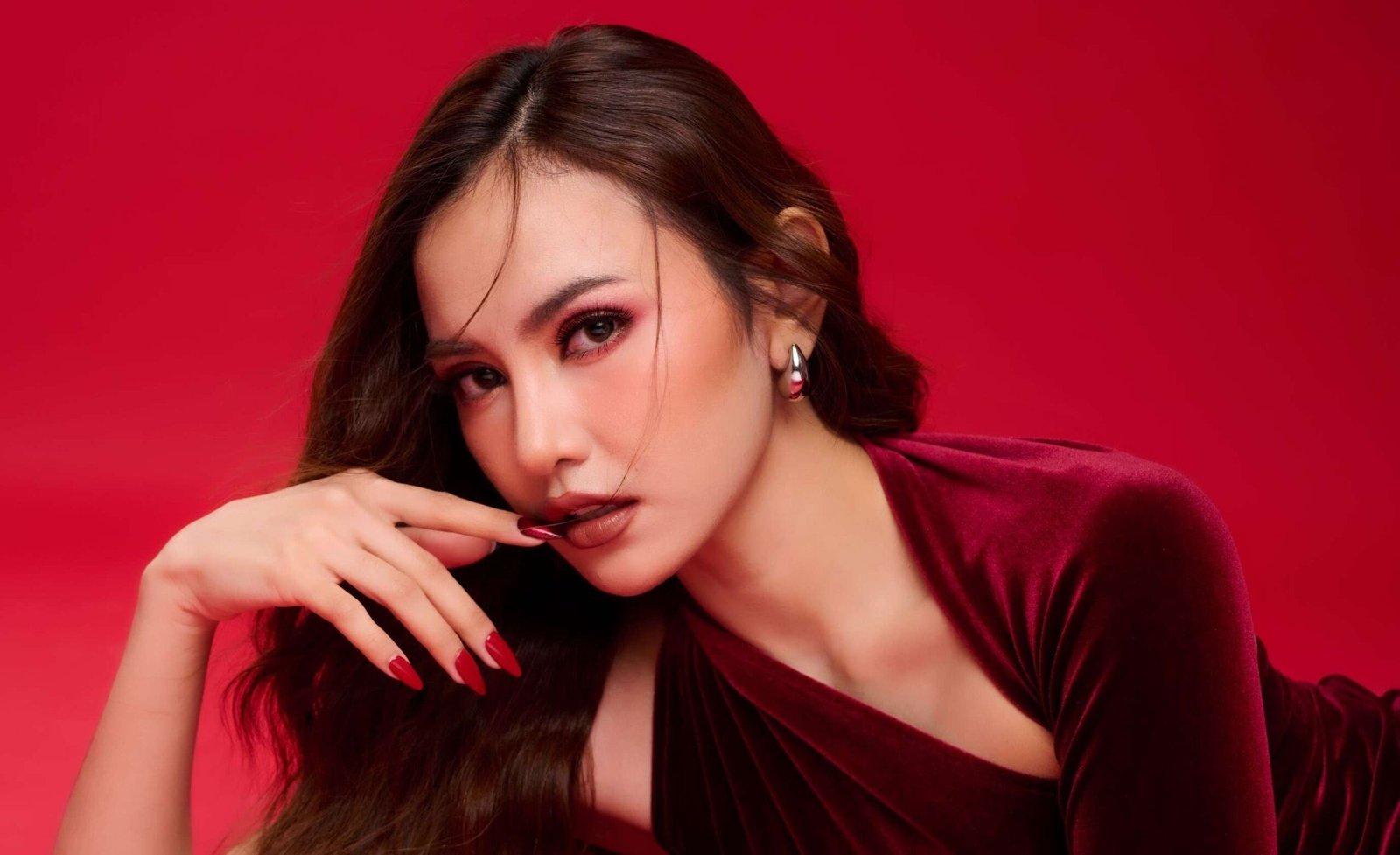 Parfum LÉNOTES Milik Mahalini Sold Out dalam 30 Detik, Ini Konsep dan Varian Wanginya