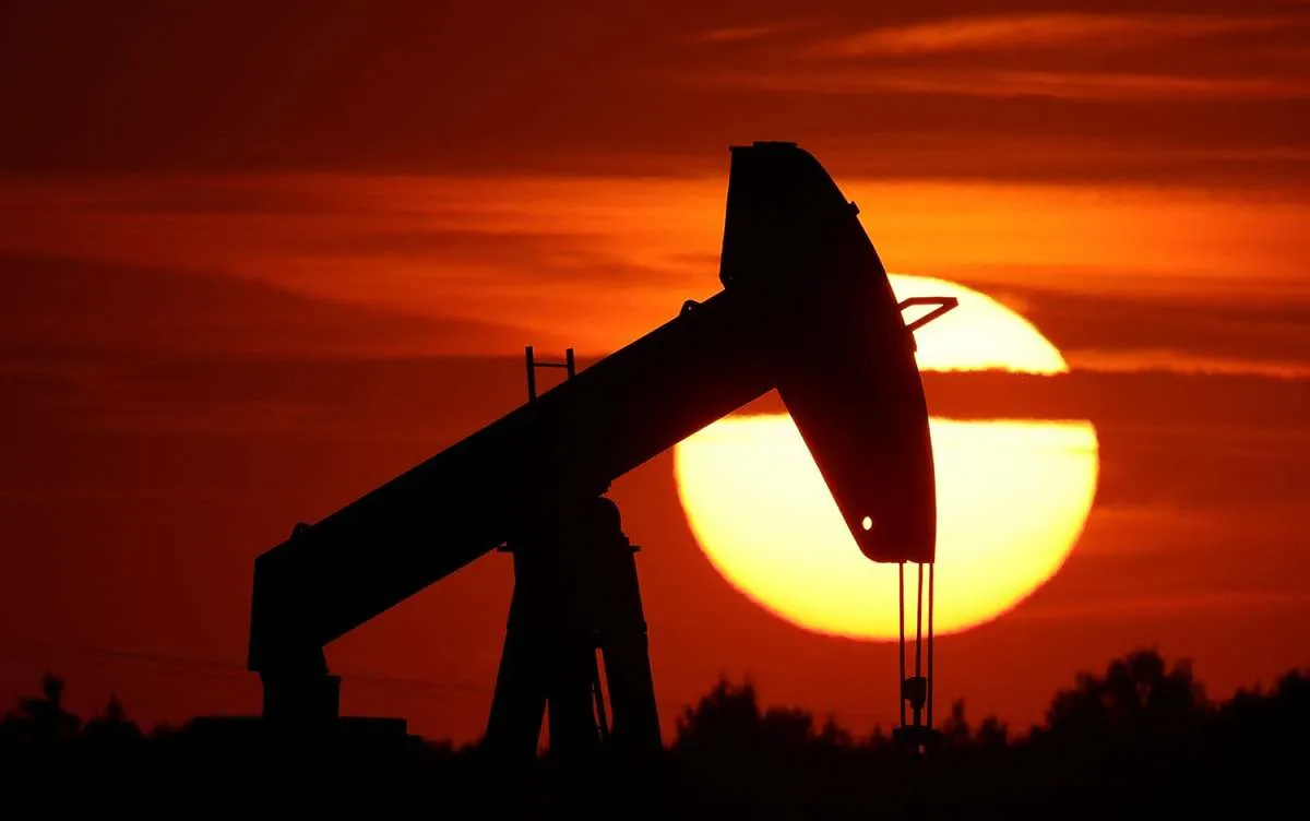 Harga Minyak Dunia Turun, Brent Rp62,15/Barel & WTI Rp58,29/Barel