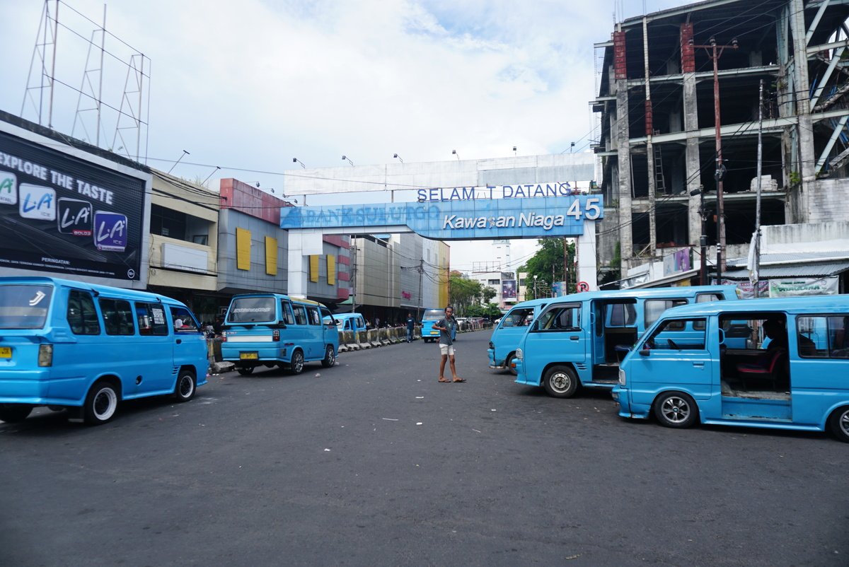 Viral! Kericuhan PKL di Pasar 45 Manado, Dua Terduga Penganiayaan Diamankan Polisi