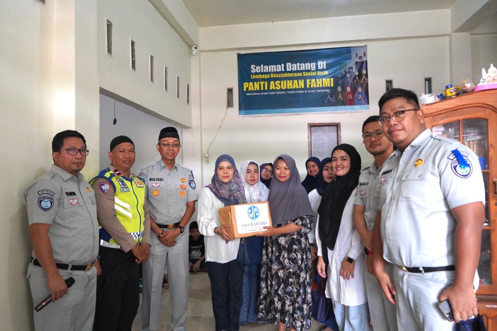 Peringati HUT ke-65, Jasa Raharja Wilayah Sulawesi Selatan Gelar Aksi Sosial dan Kunjungi Panti Asuhan