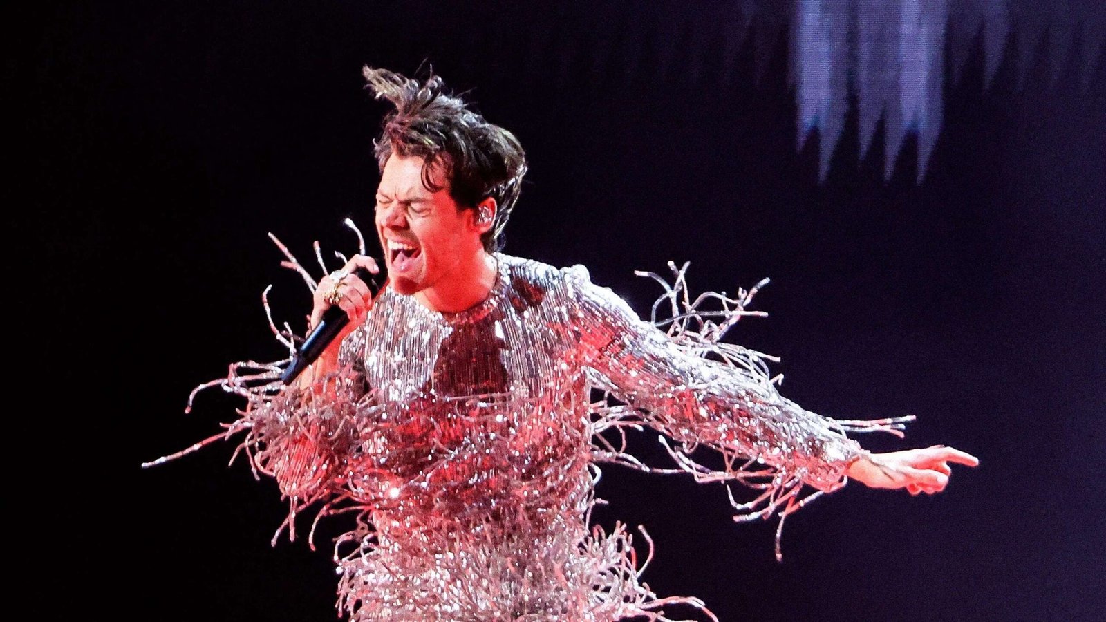 Harry Styles Kembali dengan ‘Aperture’, Pembuka Album Keempat