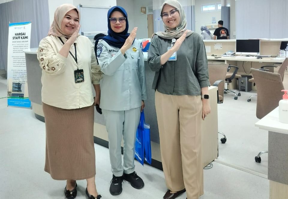 Jasa Raharja Kanwil Jawa Barat Melakukan Kunjungan Ke Rs Oetomo Kab Bandung