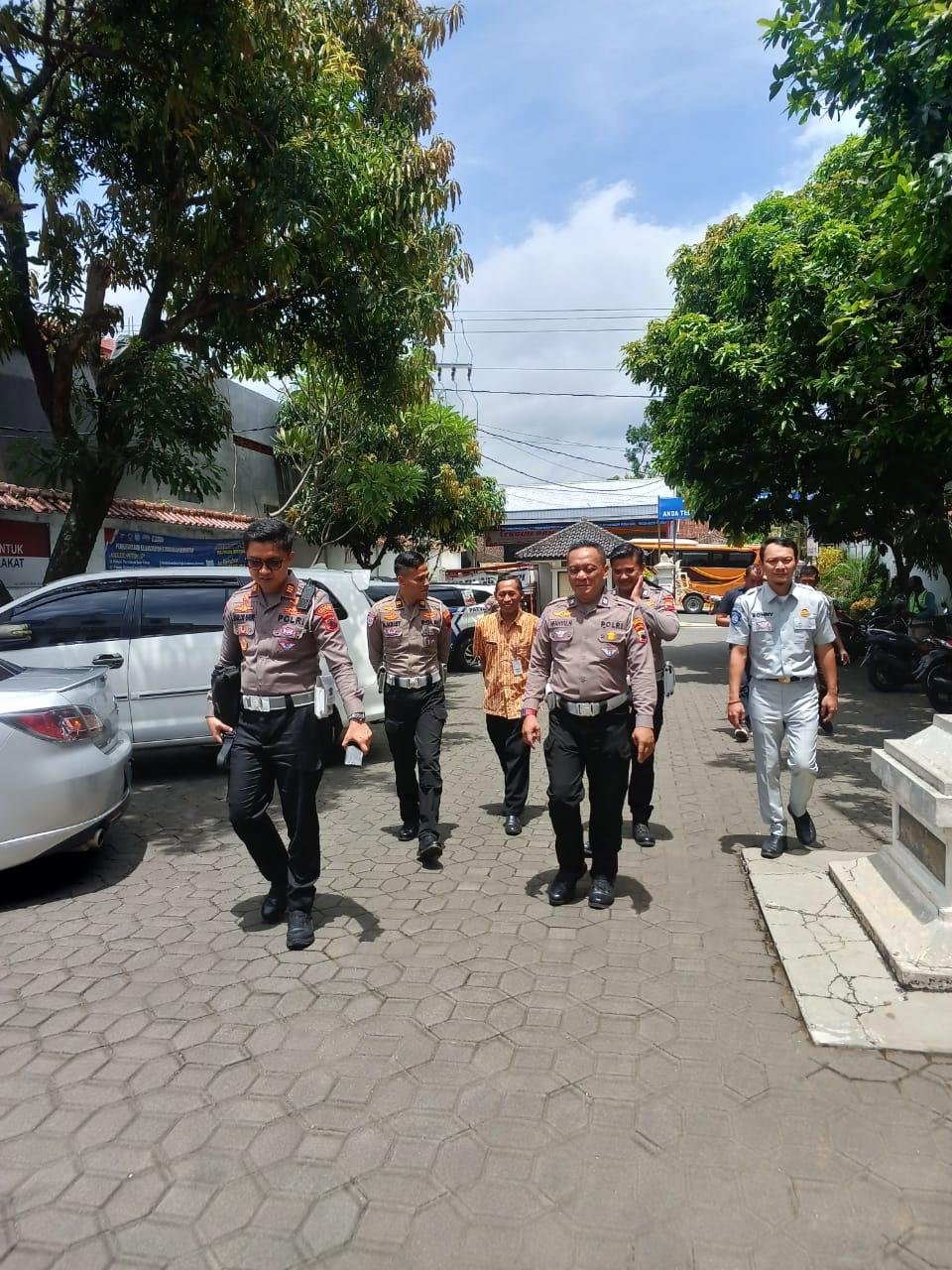 Jasa Raharja dan Kasat Lantas Wonogiri Perkuat Sinergi di Samsat Purwantoro