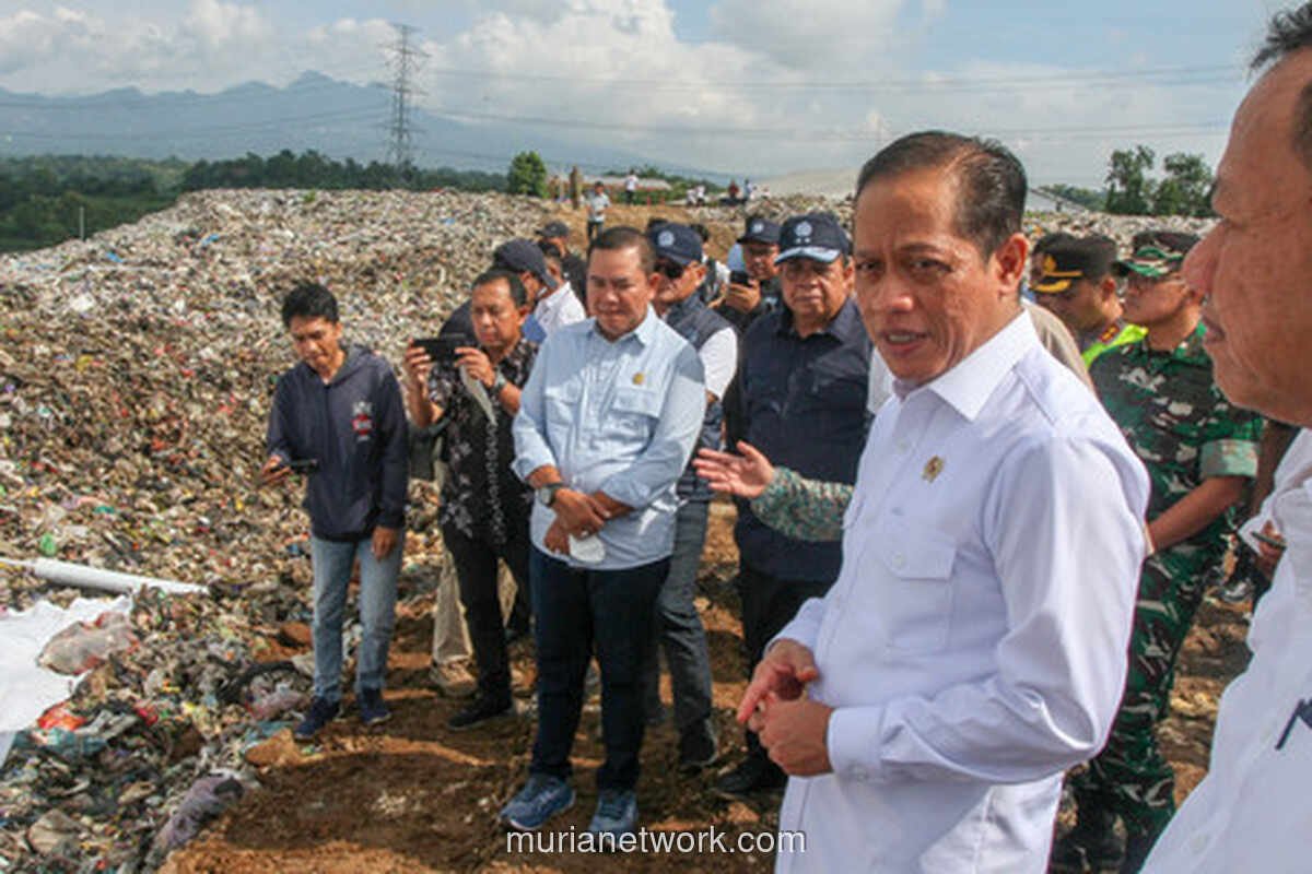 Menteri LH: Hampir Seluruh Kabupaten/Kota Darurat Sampah Nasional