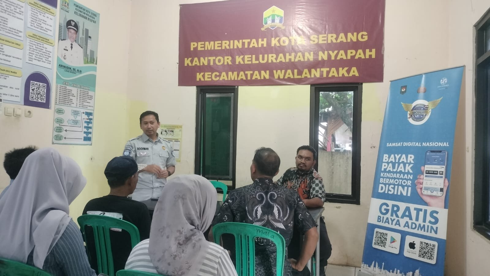 Jasa Raharja Kanwil Banten Laksanakan Kegiatan SIGAP Instansi dan Sosialisasi Aplikasi SIGNAL di Kantor Kelurahan Nyapah, Walantaka.