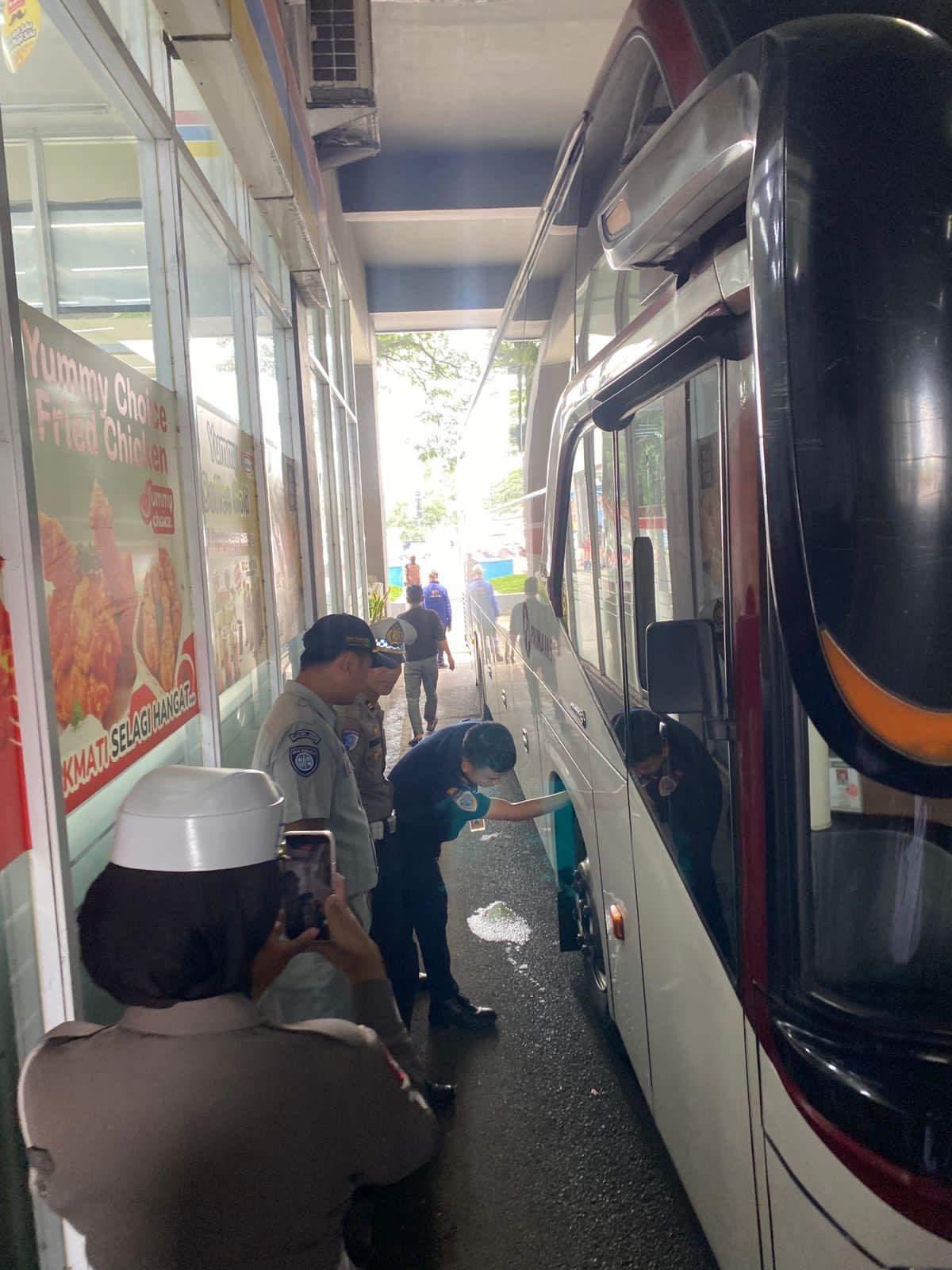 Giat Ramcheck bersama Polrestabes, Dishub Kota Bandung, dan BPTD Tk II Jabar di Terminal Leuwi Panjang dalam Rangka Persiapan Menjelang Hari Lebaran Bulan Maret 2026