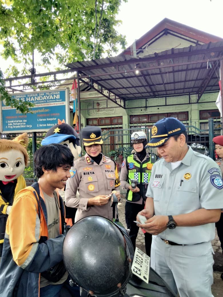 Wujudkan Tertib Berlalu Lintas, Jasa Raharja Cabang Sumbawa dan Polres Sumbawa Gelar Operasi Keselamatan