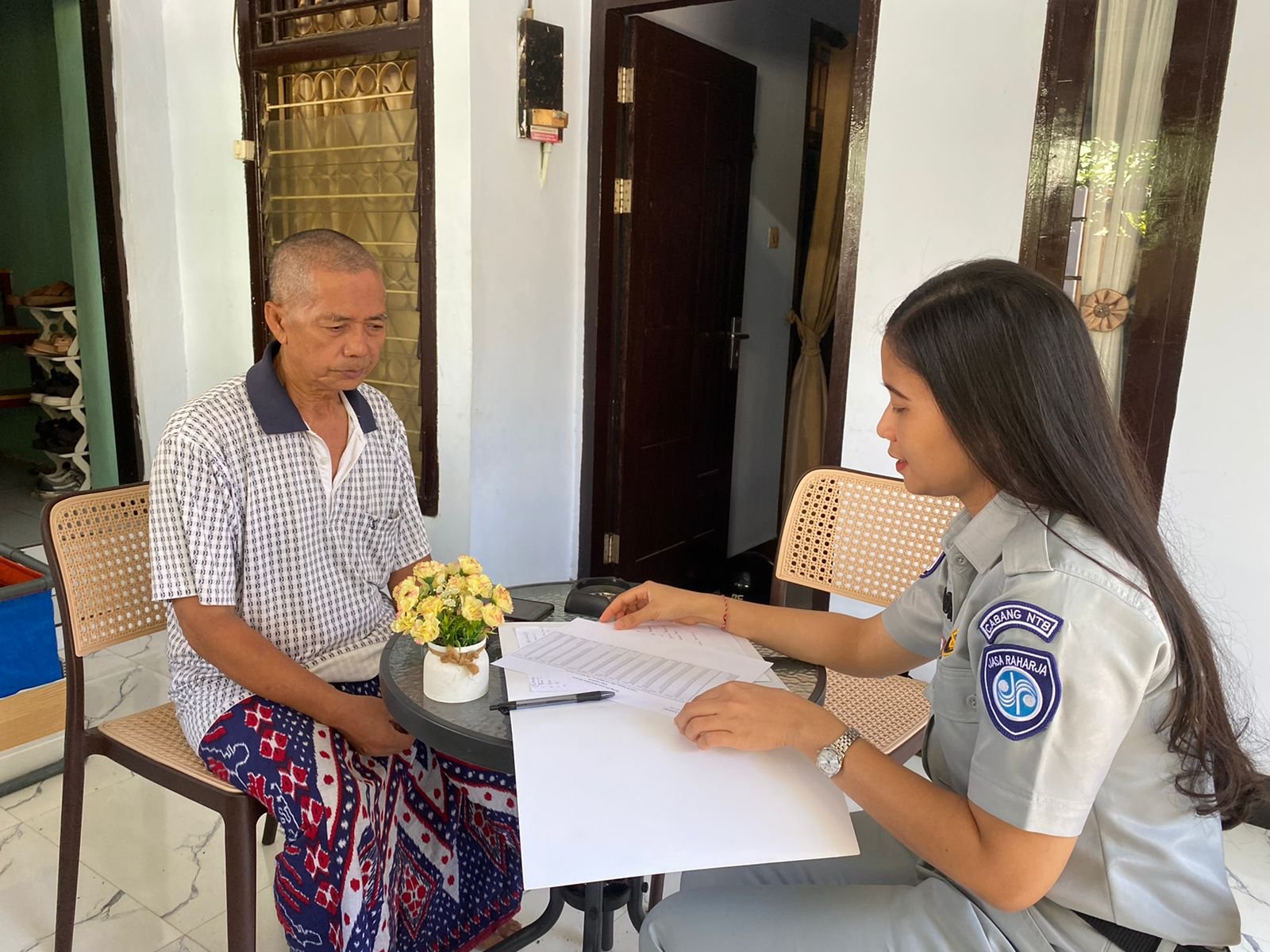 Jasa Raharja NTB Tingkatkan Akuntabilitas Program TJSL Melalui Kunjungan Mitra Binaan