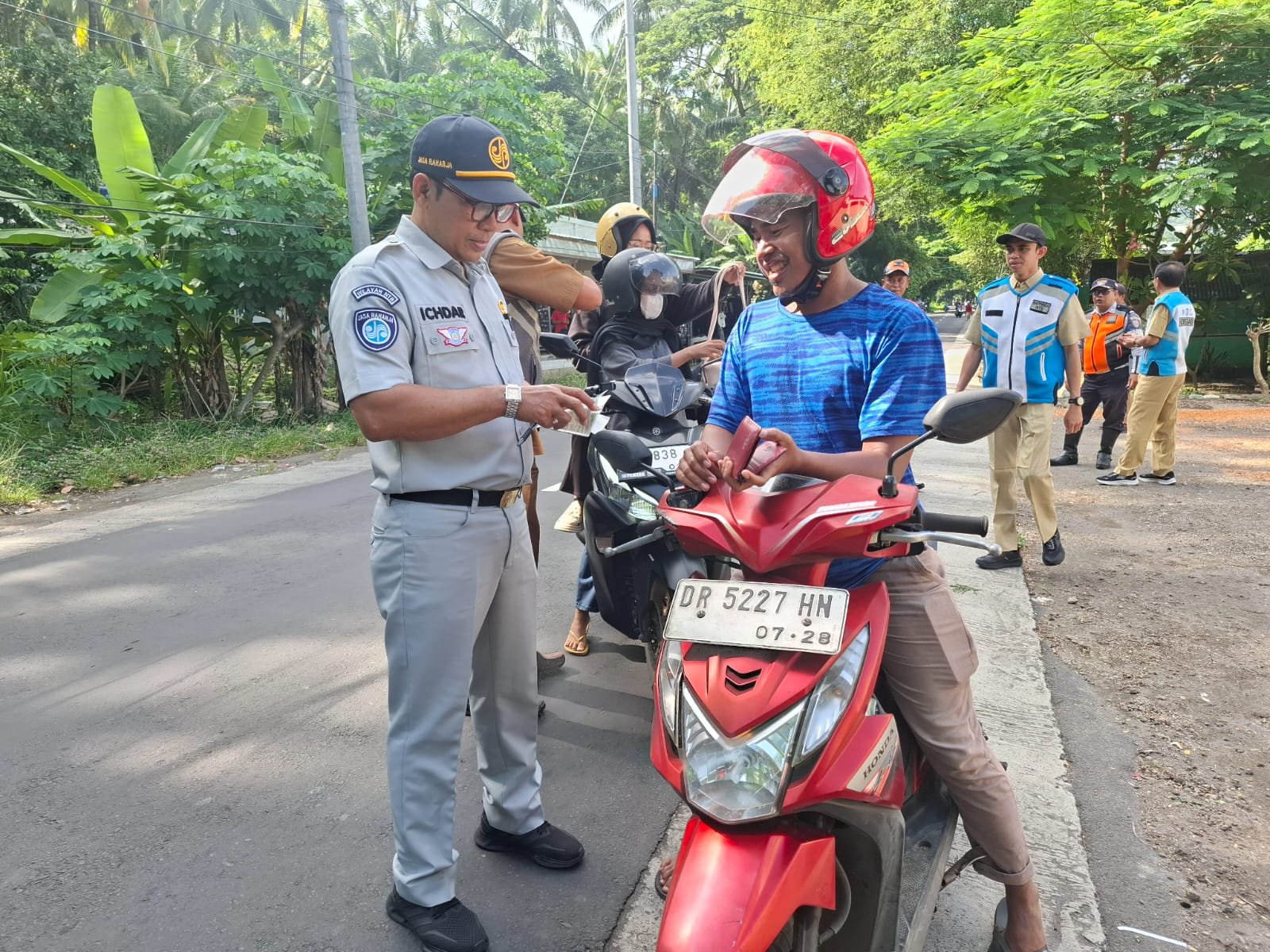 Komitmen Bersama Wujudkan Lalu Lintas Aman, Jasa Raharja NTB Ikut Operasi Gabungan di Kab. Lombok Utara