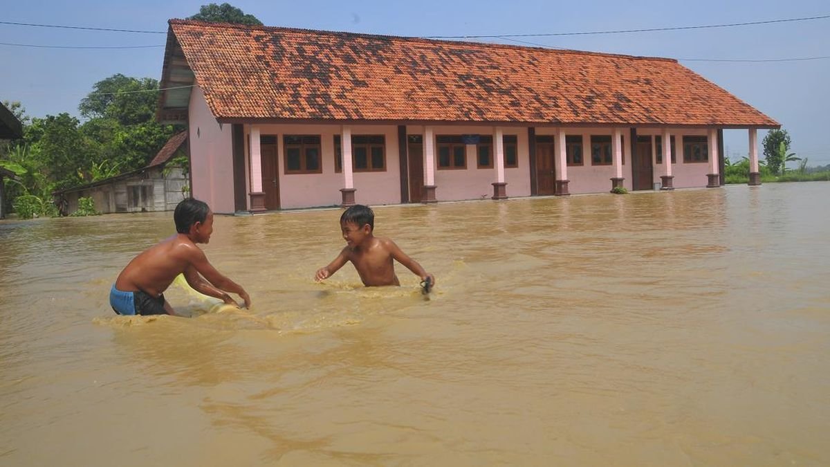 Hujan Deras, 14 Desa di Grobogan Terendam Banjir 15 cm hingga 1 Meter