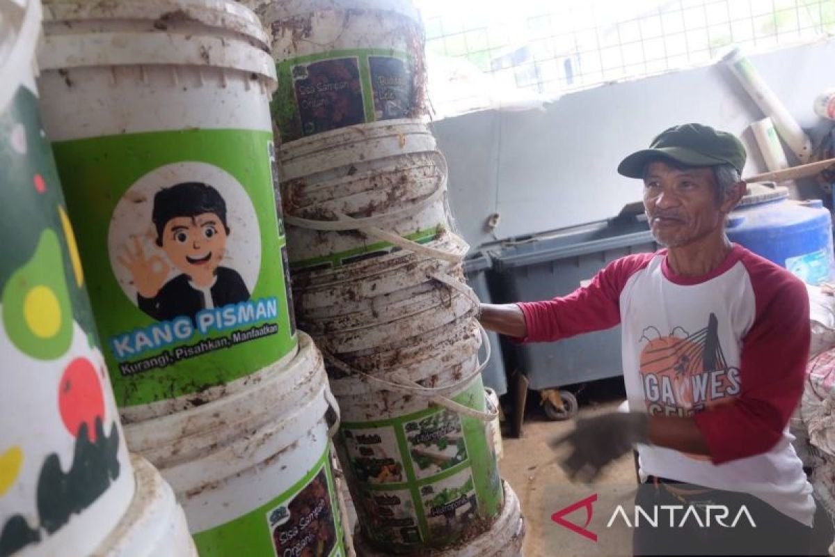 Pemkot Bandung Kerahkan 1.596 Petugas Gaslah di Setiap RW untuk Kelola Sampah