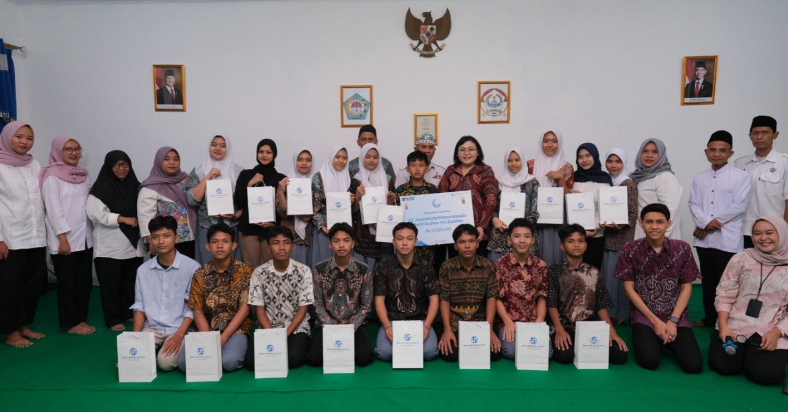 Ramadan Penuh Kepedulian, Jasaraharja Putera Salurkan Santunan ke Panti Asuhan dan Dukung Berbagai Kegiatan Sosial Masyarakat