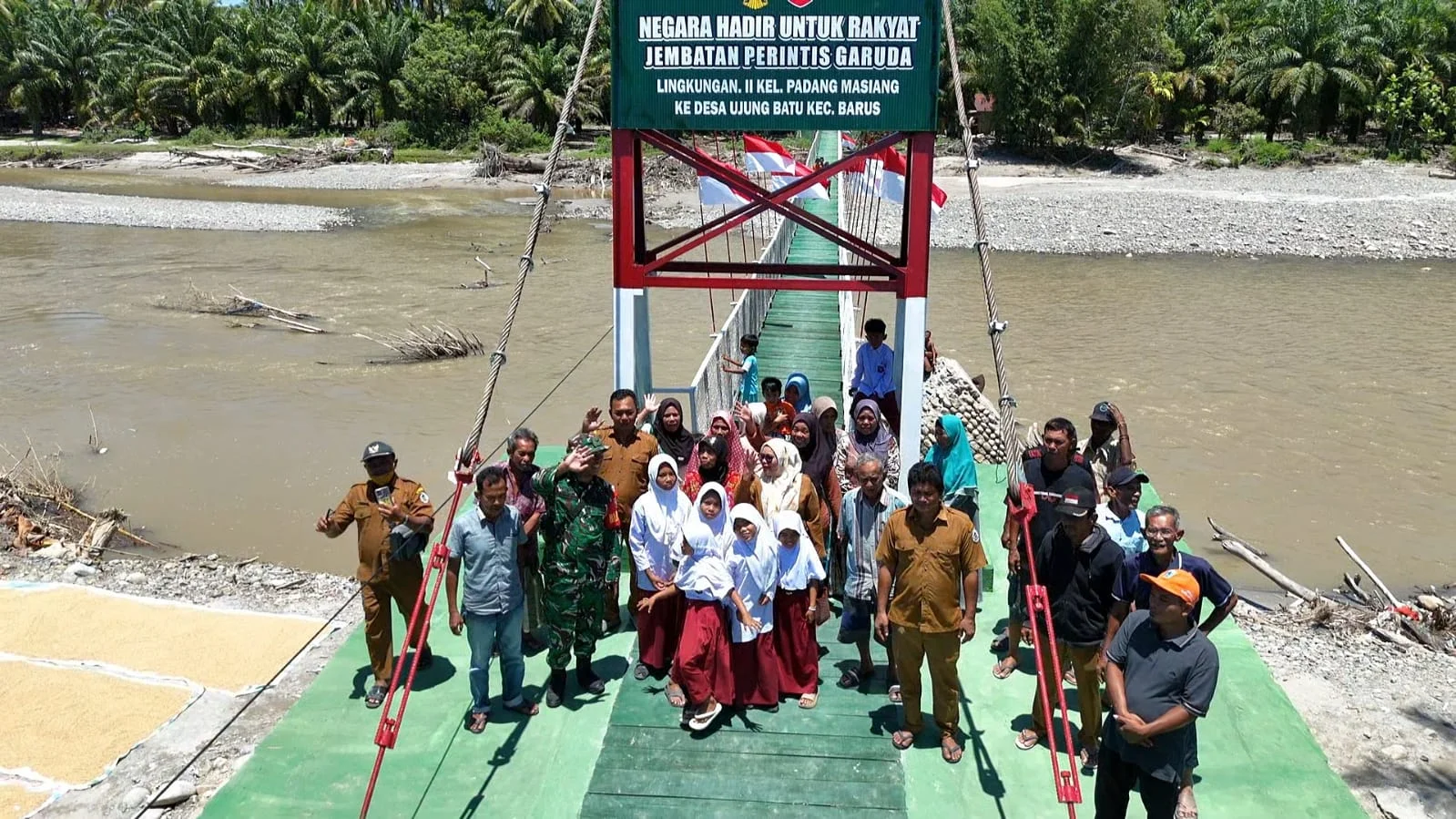 Presiden Terima Laporan 280 Jembatan Perintis Rampung, Akses Desa Makin Lancar