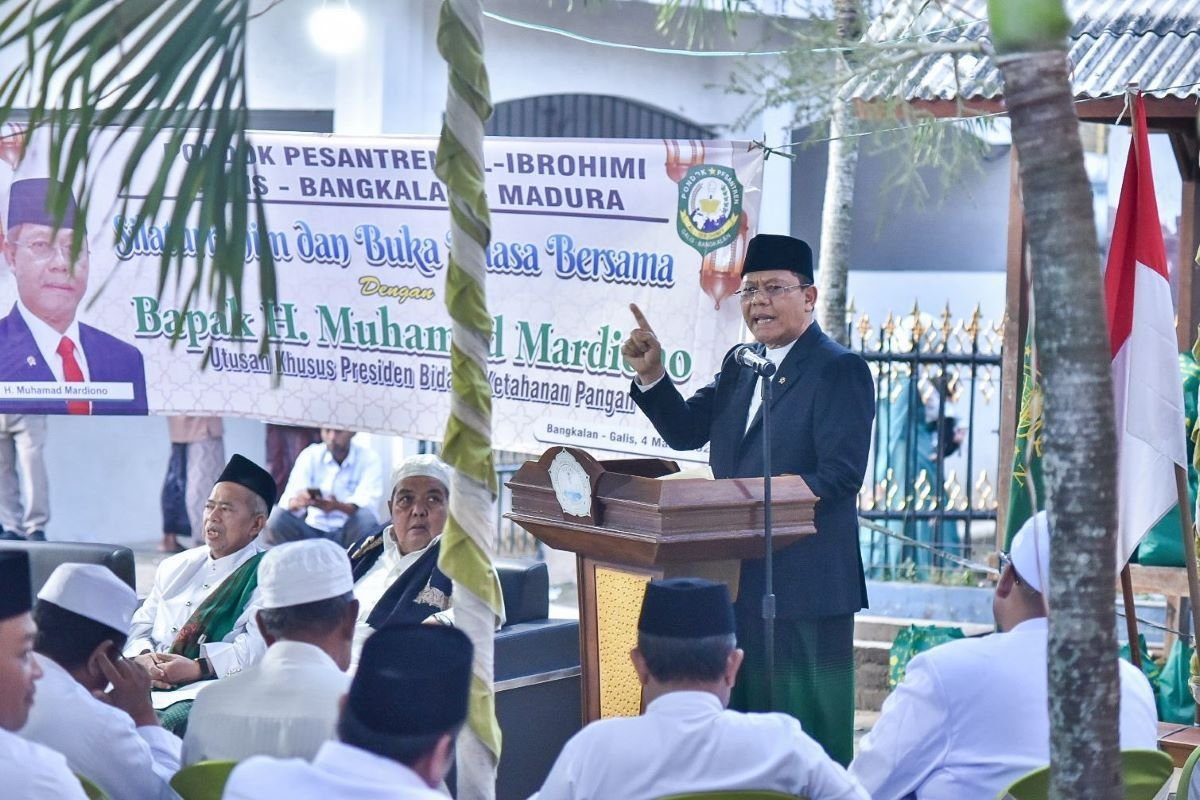 Mardiono: Politik Luar Negeri Indonesia Bebas Aktif dan Berpihak pada Perdamaian