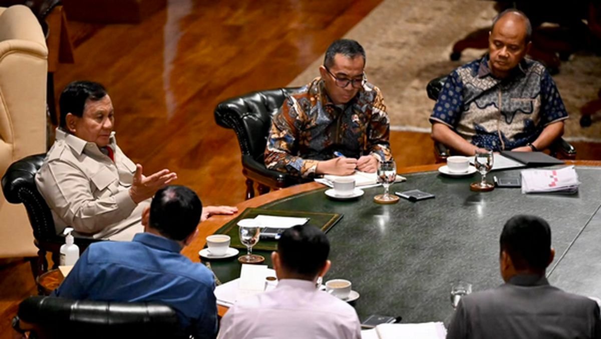Prabowo Gelar Lima Rapat di Hambalang Bahas Pendidikan, Geopolitik hingga Mudik Lebaran