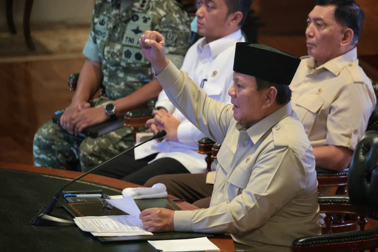 Prabowo Resmikan 218 Jembatan, Puji Kerja Cepat TNI