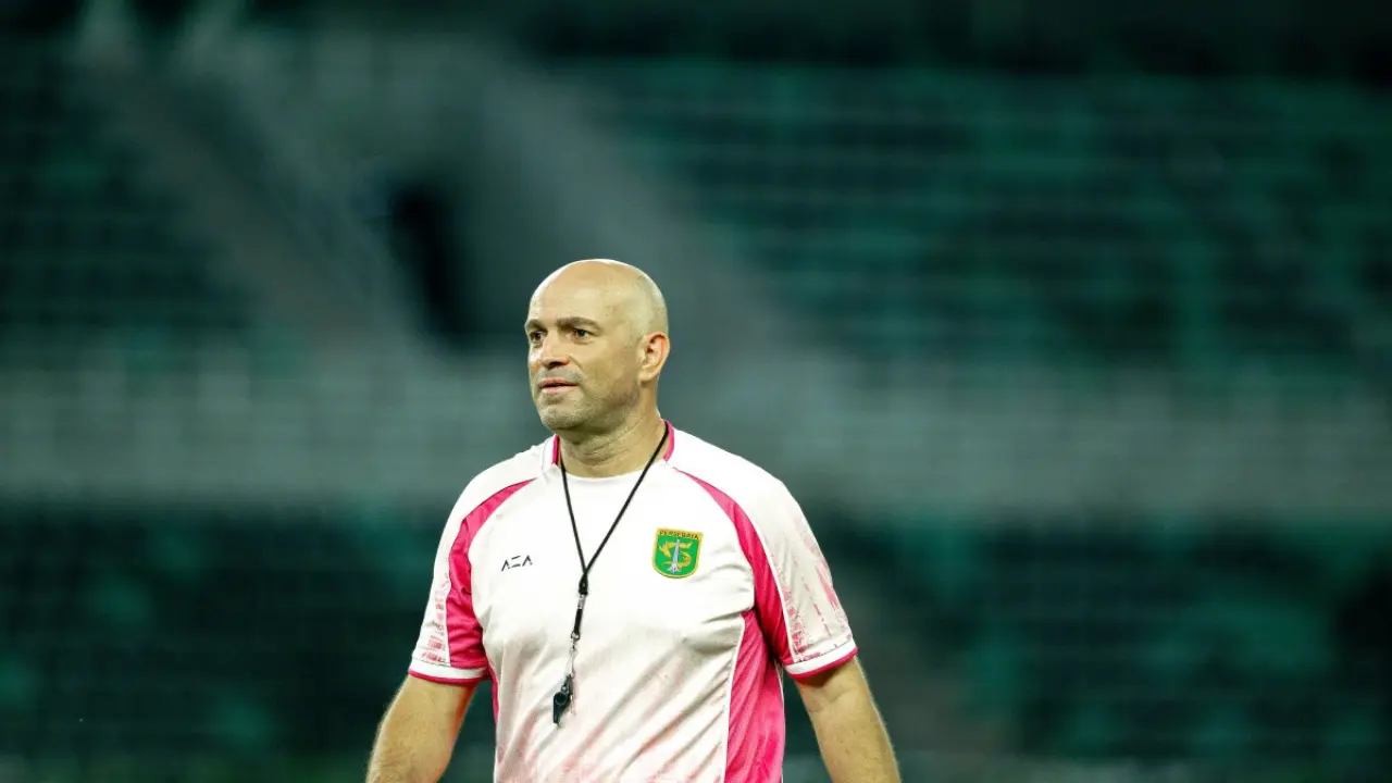 Tavares Fokus Perbaiki Mental Persebaya Saat Jeda BRI Super League