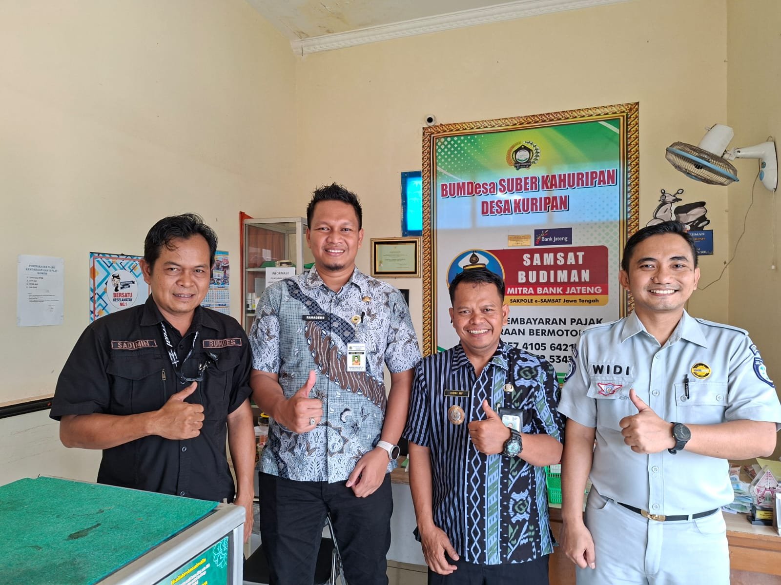 Jasa Raharja Bersama UPPD Samsat Cilacap Lakukan Monitoring dan Evaluasi Kinerja Samsat Budiman di Desa Kuripan