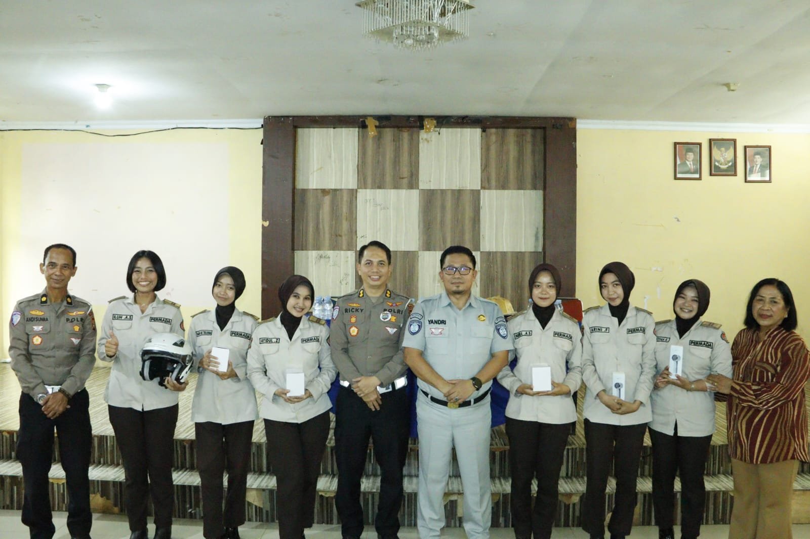 Jasa Raharja dan Ditlantas Polda Sulsel Edukasi Keselamatan Berkendara Mahasiswa AKPER Mappa Oudang Makassar