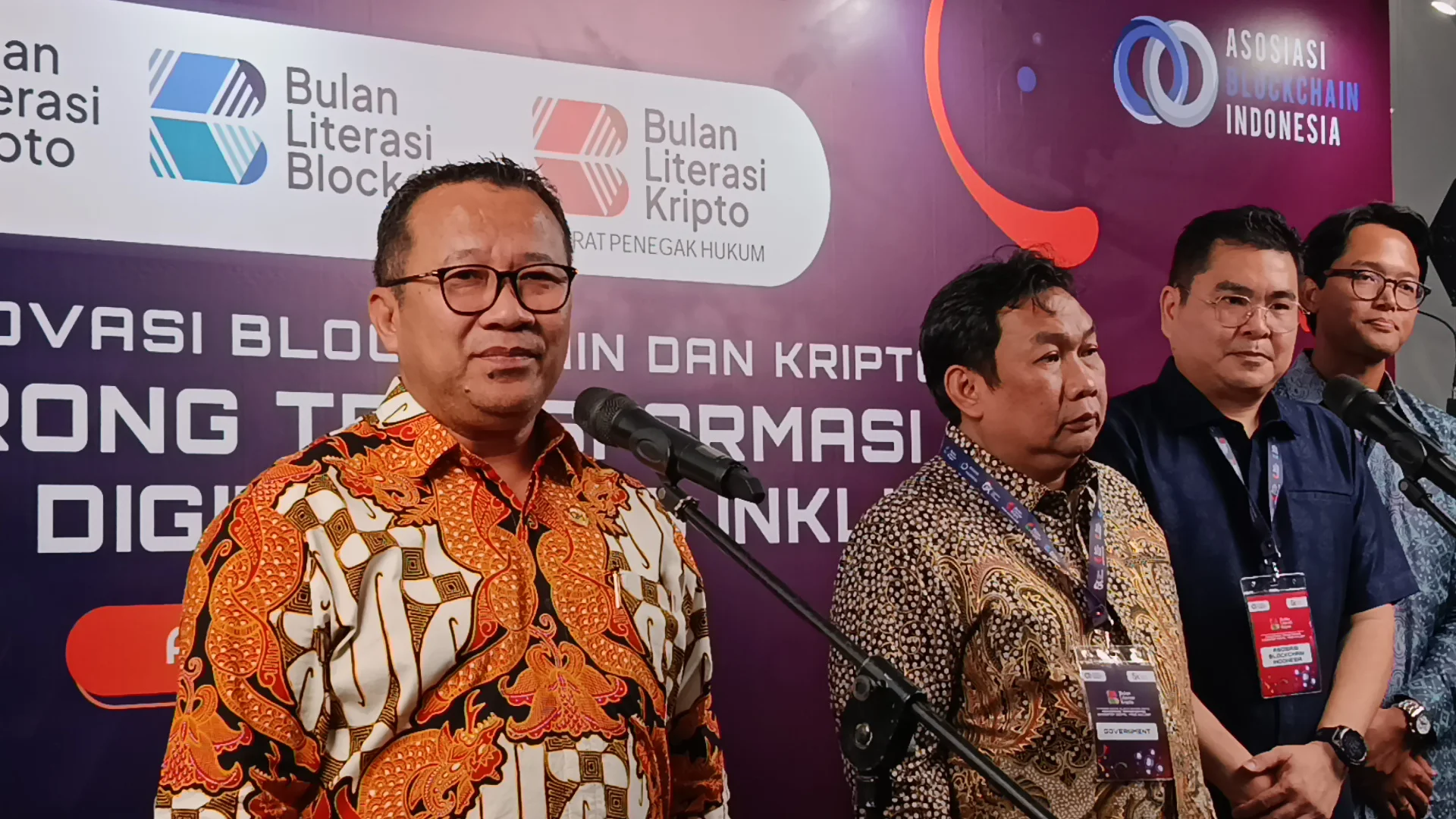 Transaksi Aset Kripto Turun Menyusul Gejolak Global, OJK Lapor Februari 2026