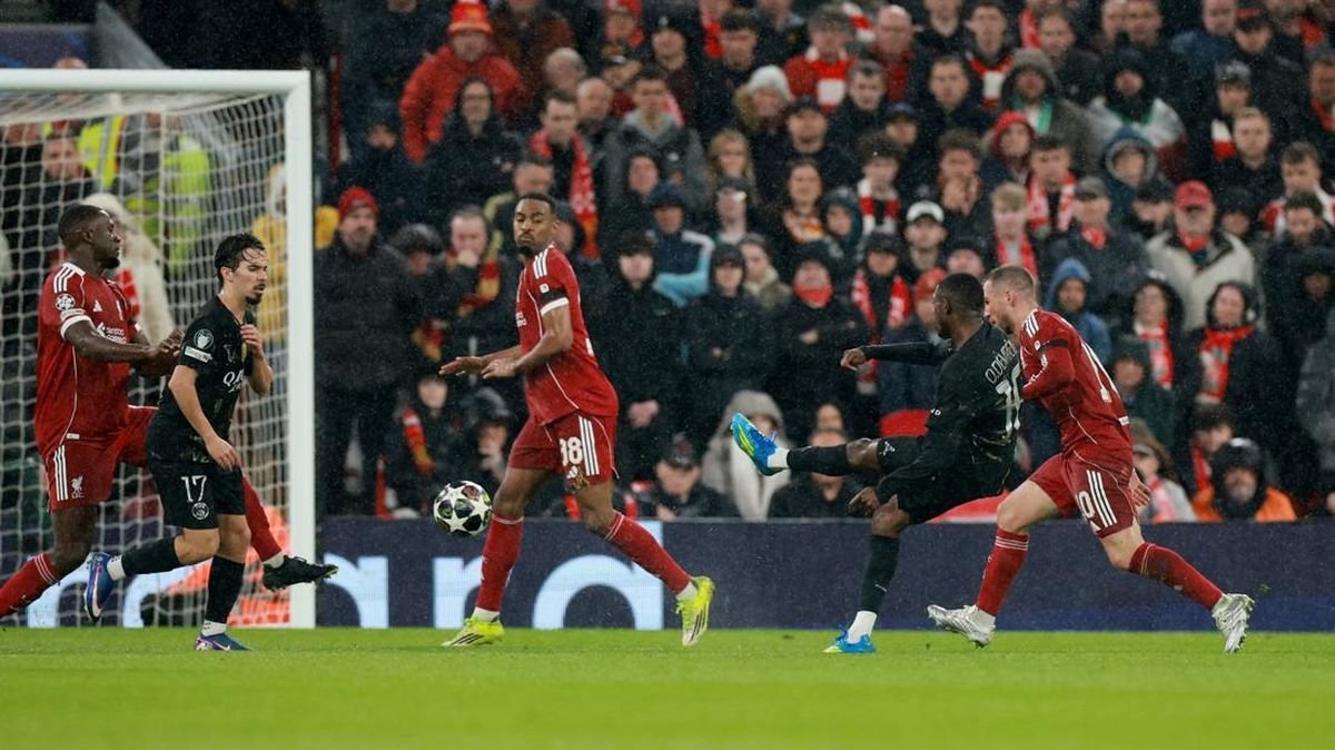 Paris Saint-Germain Lolos ke Semifinal usai Kalahkan Liverpool 2-0 di Anfield