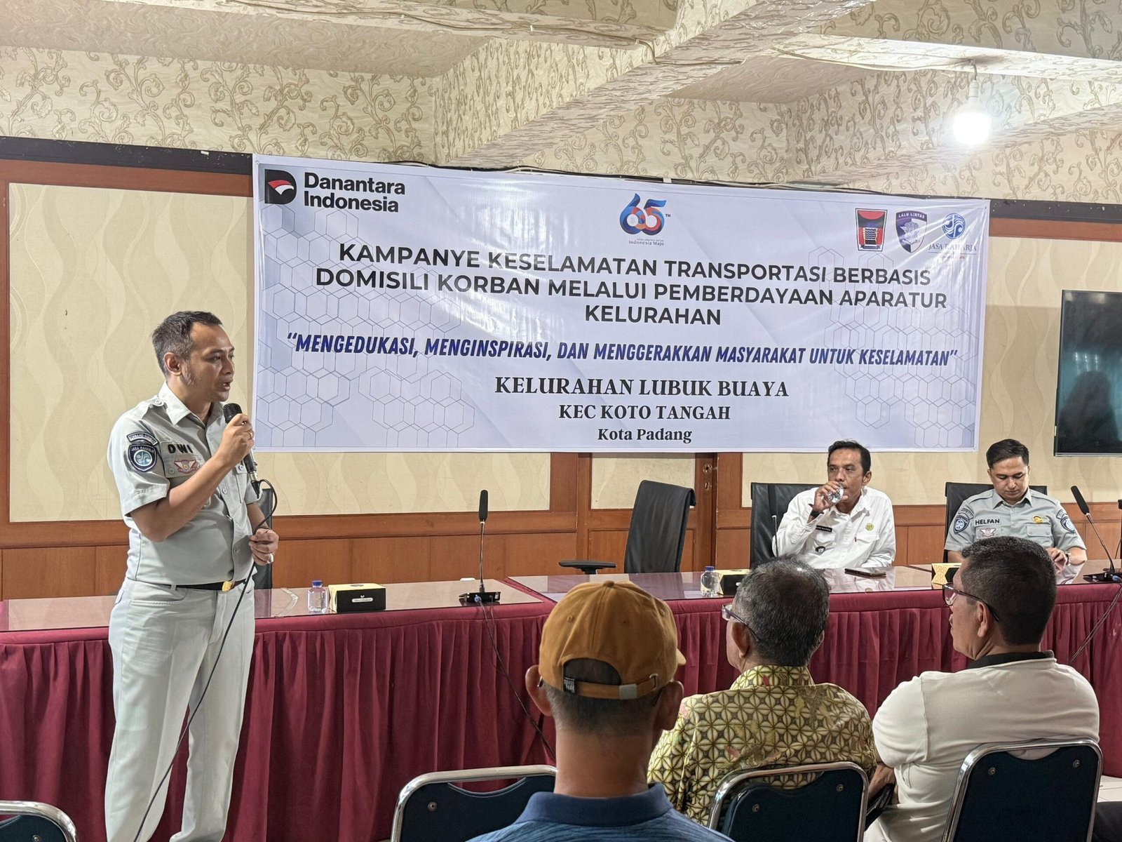 Jasa Raharja Sumbar Turun ke Kelurahan Lubuk Buaya, Edukasi Warga Jadi Pelopor Keselamatan dan Taat Pajak Kendaraan