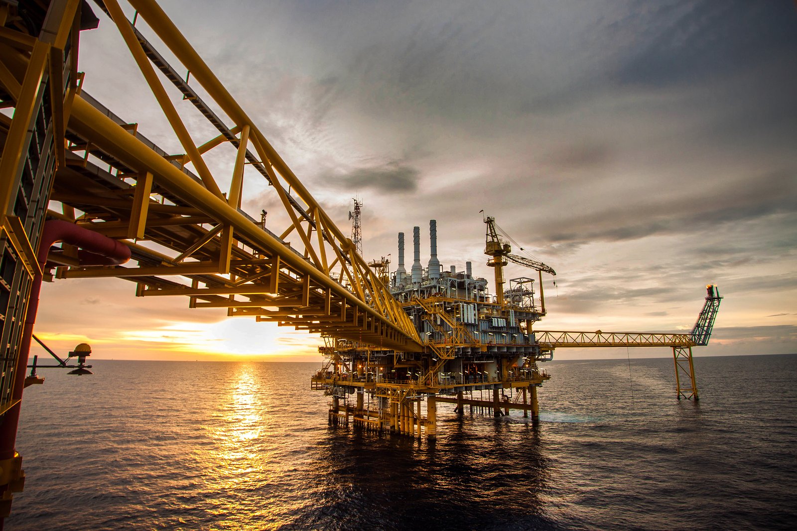 Harga Minyak Dunia Tembus USD 107, Dipicu Ketegangan AS-Iran