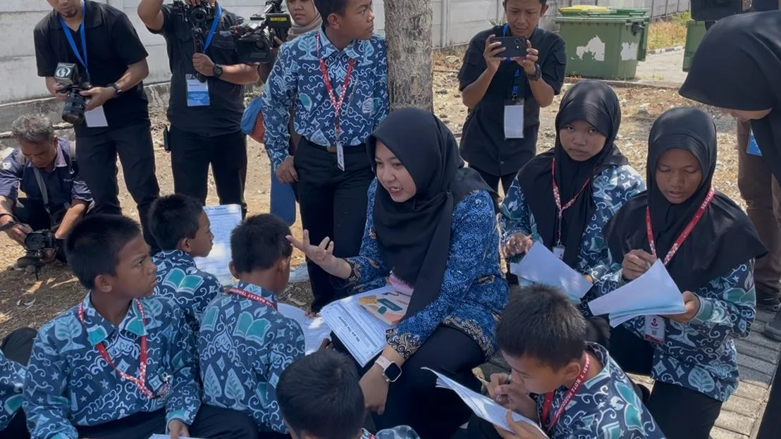 Ciptakan ‘Chemistry’, Kunci Guru Sekolah Rakyat Bangkitkan Semangat Siswa