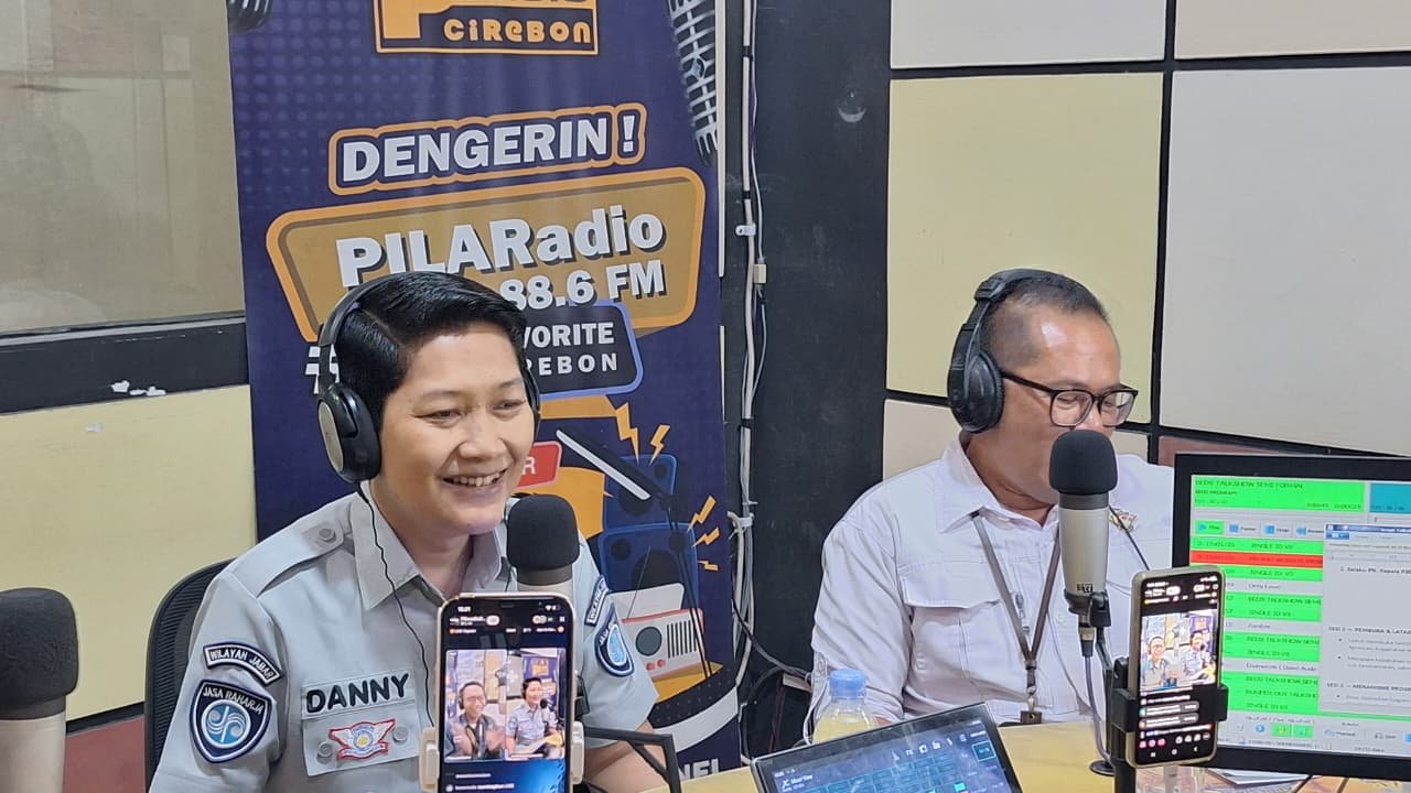 Wujud Negara hadir, Jasa Raharja Cabang Cirebon Gelar Talkshow Kesamsatan, Keselamatan Lalu Lintas dan Gebyar Apresiasi Wajib Pajak Di Pilar Radio Cirebon