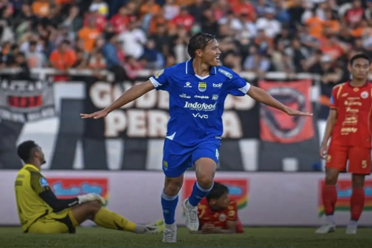 Comeback Dramatis, Persib Tundukkan Persija dan Perlebar Jarak di Puncak