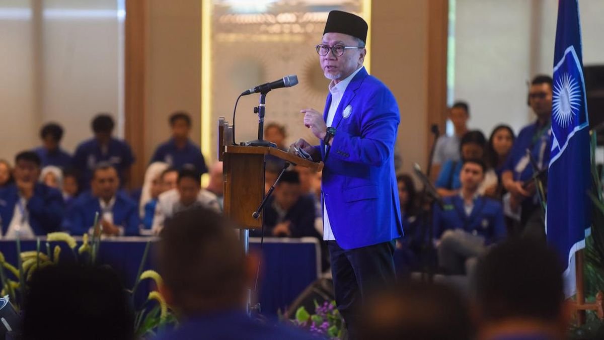 Zulhas Sebut Loyalitas Jadi Alasan PAN Tetap Bersama Prabowo