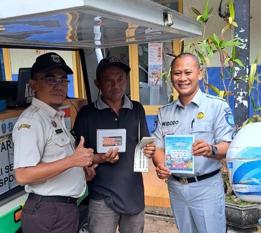 Jasa Raharja Malang Sosialisasikan Pembayaran PKB Melalui E-Samsat di Batu