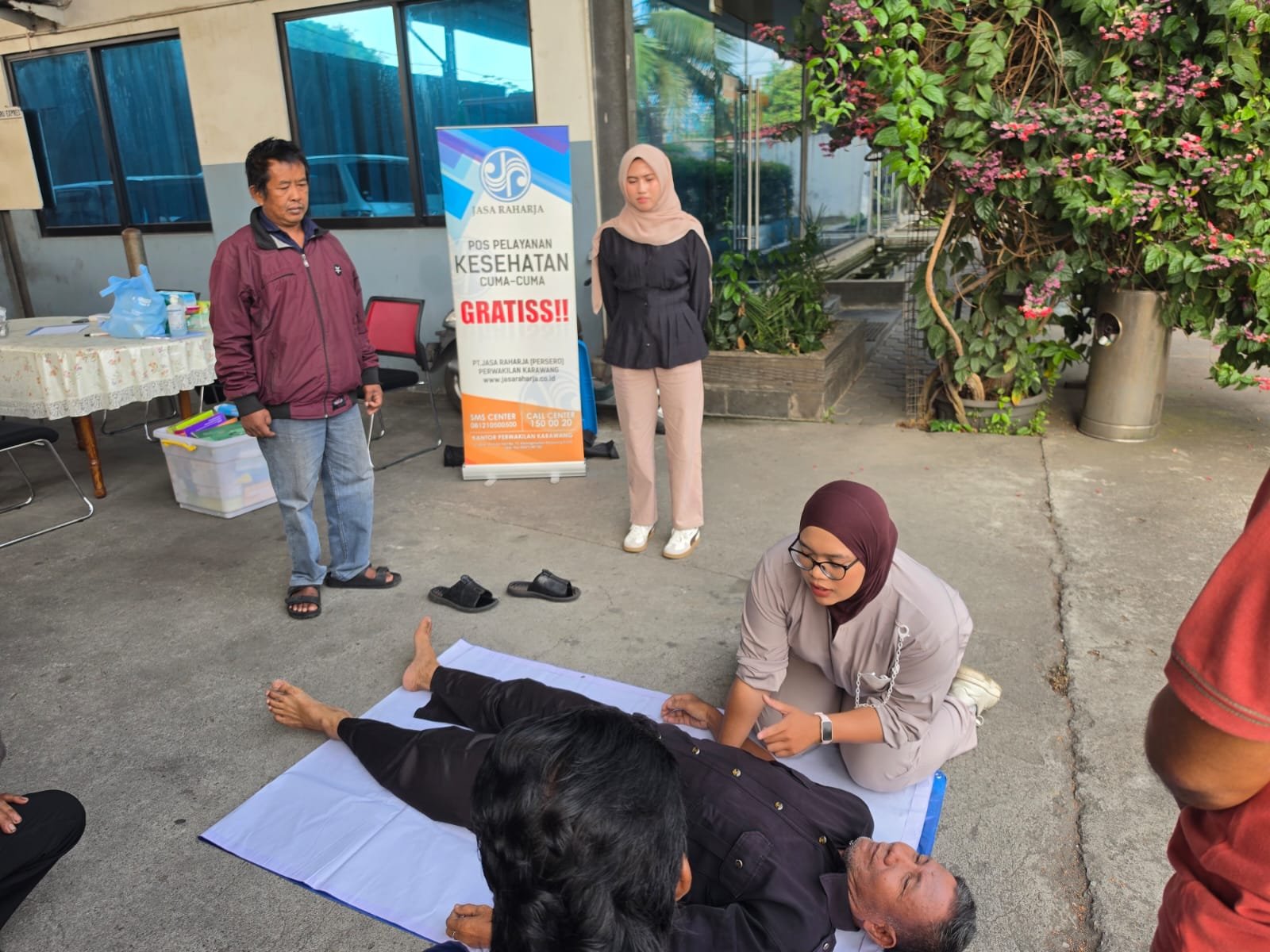 Jasa Raharja Laksanakan Pengobatan Gratis dan Pelatihan Penanganan Gawat Darurat di PO Bus Warga Baru Express