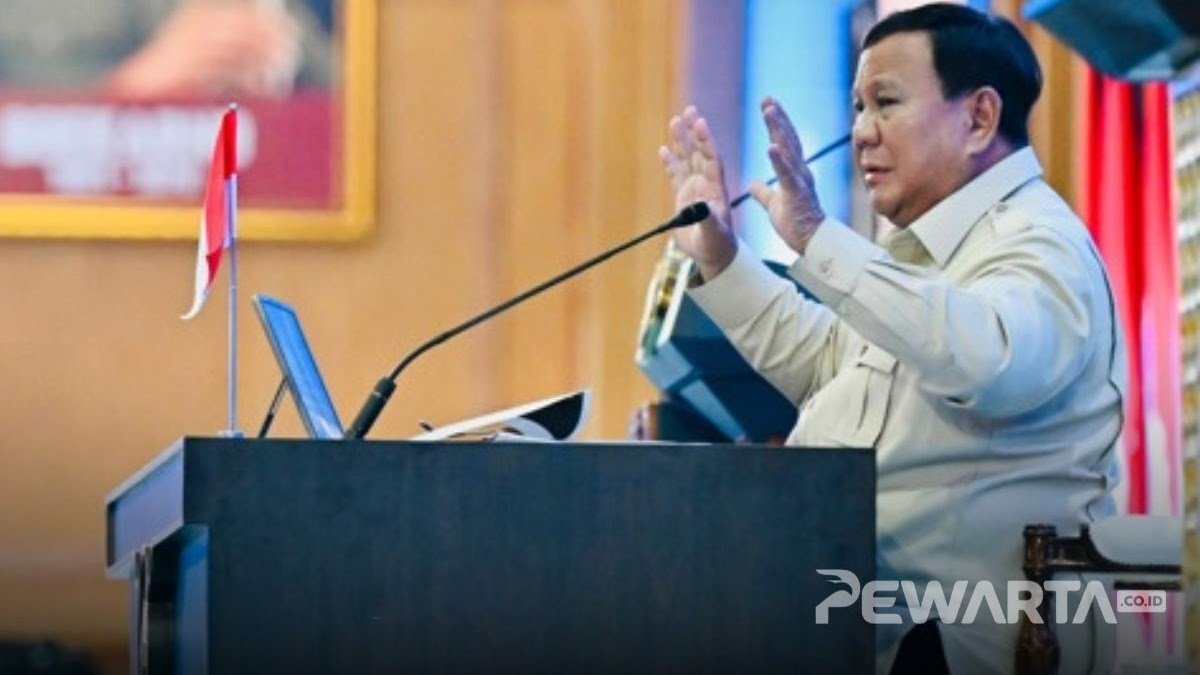 Prabowo Tekankan Pentingnya Evaluasi Diri untuk Percepat Kemajuan Bangsa
