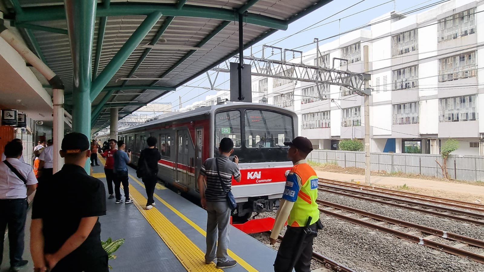 Stasiun Pasar Senen Layani 3,15 Juta Penumpang KA Jarak Jauh Januari–Mei 2026