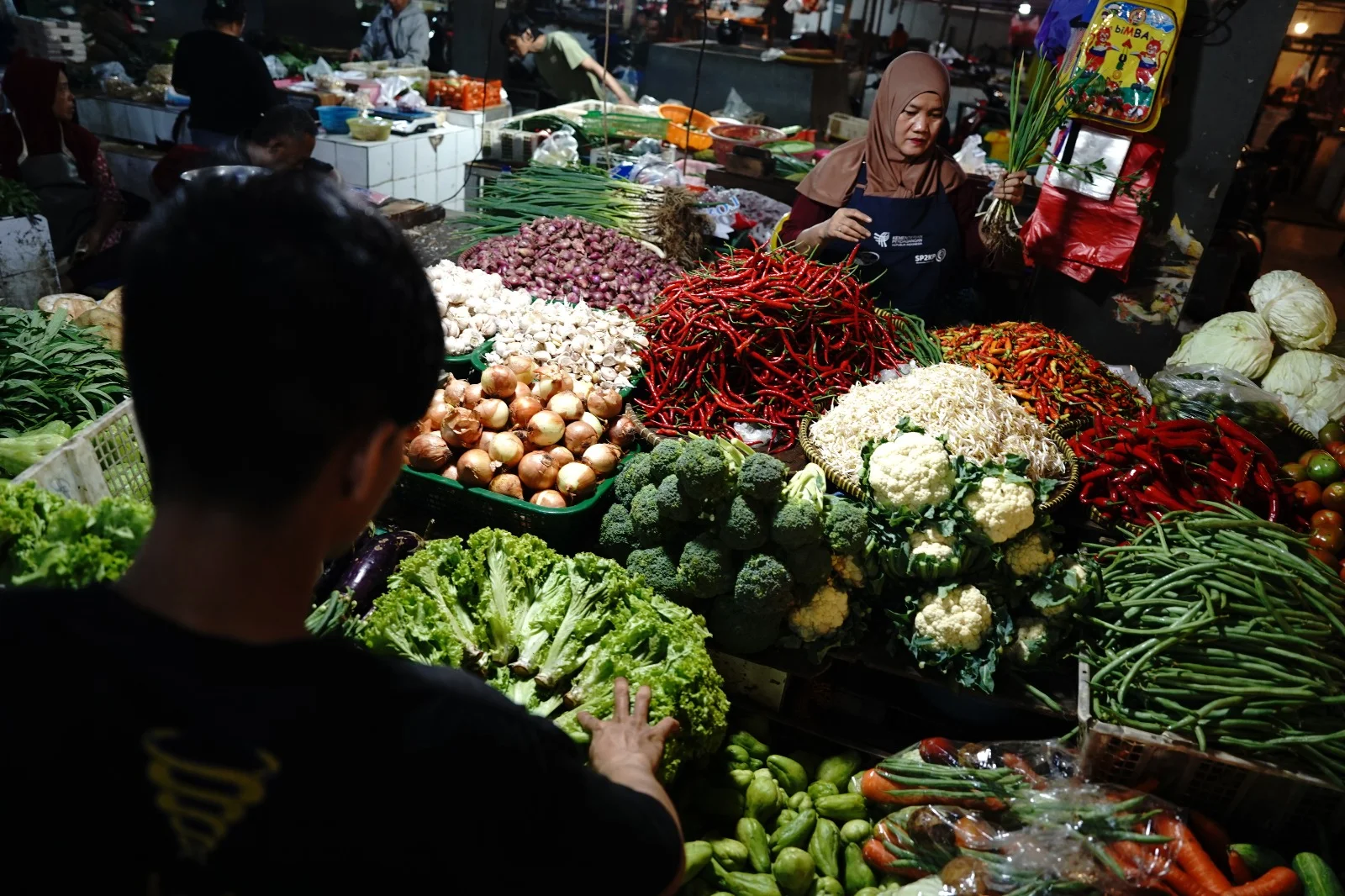 Harga Cabai Rawit Tembus Rp71.600/kg, Telur Ayam Rp29.800/kg di Rabu Pagi