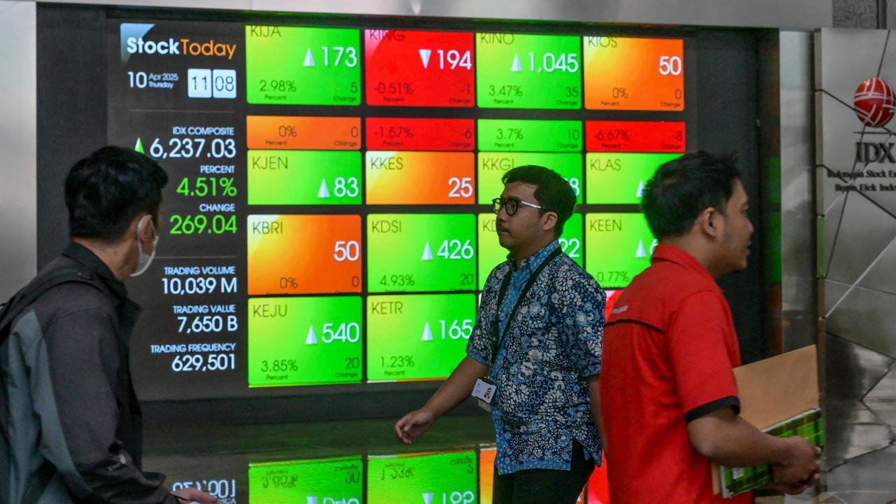 Pasar Saham Indonesia Menguat, IHSG Naik 111 Poin di Awal Perdagangan