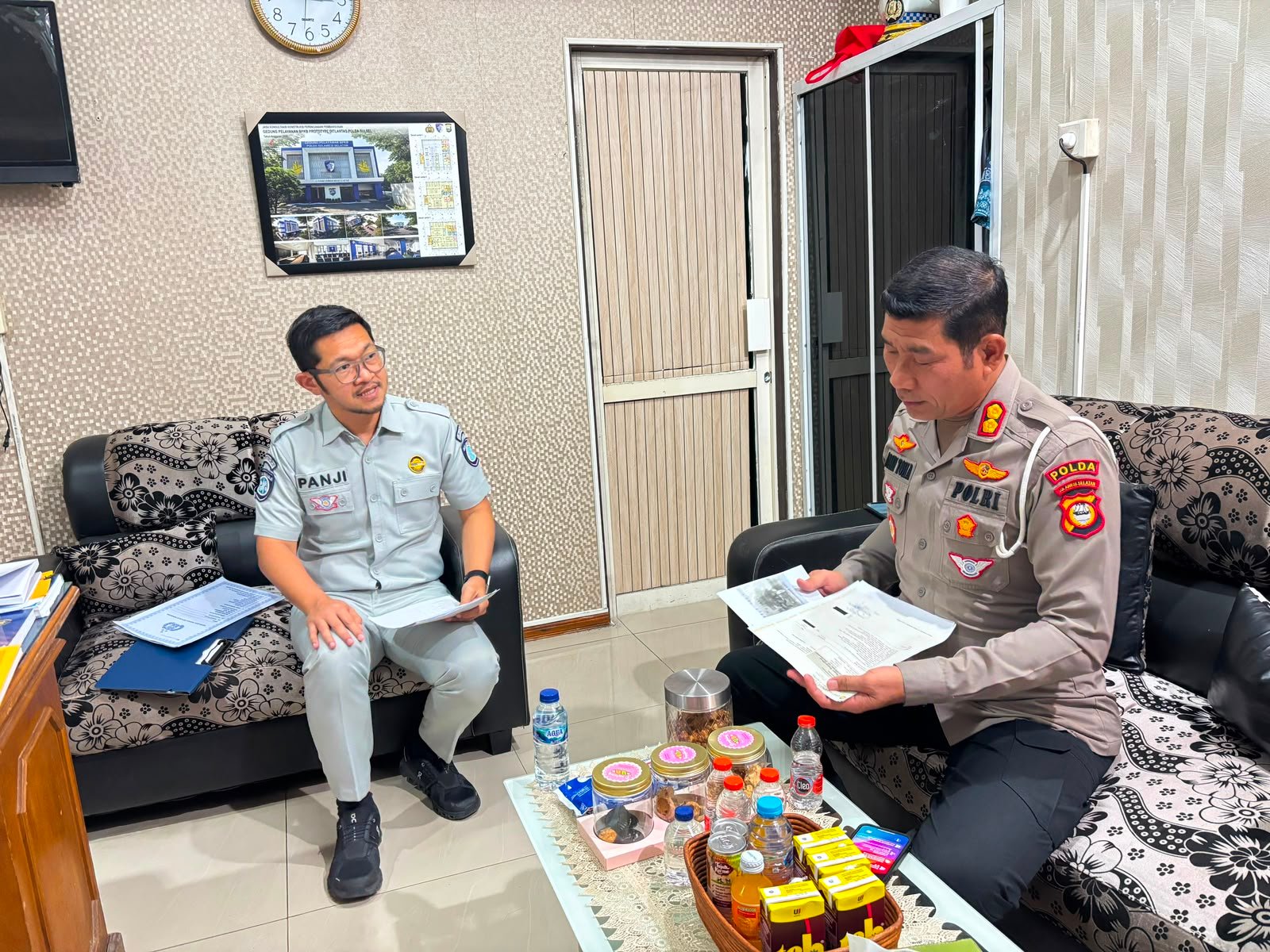 Silaturahmi Kabag Ops Jasa Raharja dan Ditlantas Polda Sulsel: Sinergi Percepat Penanganan Laka Lantas dan Tekan Fatalitas Korban