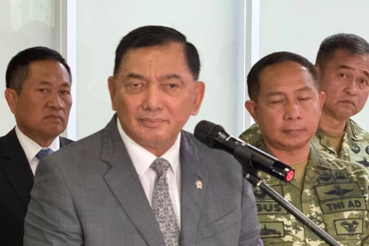 Panglima TNI dan Jaksa Agung Hadiri Rapat Satgas PKH yang Dipimpin Menhan
