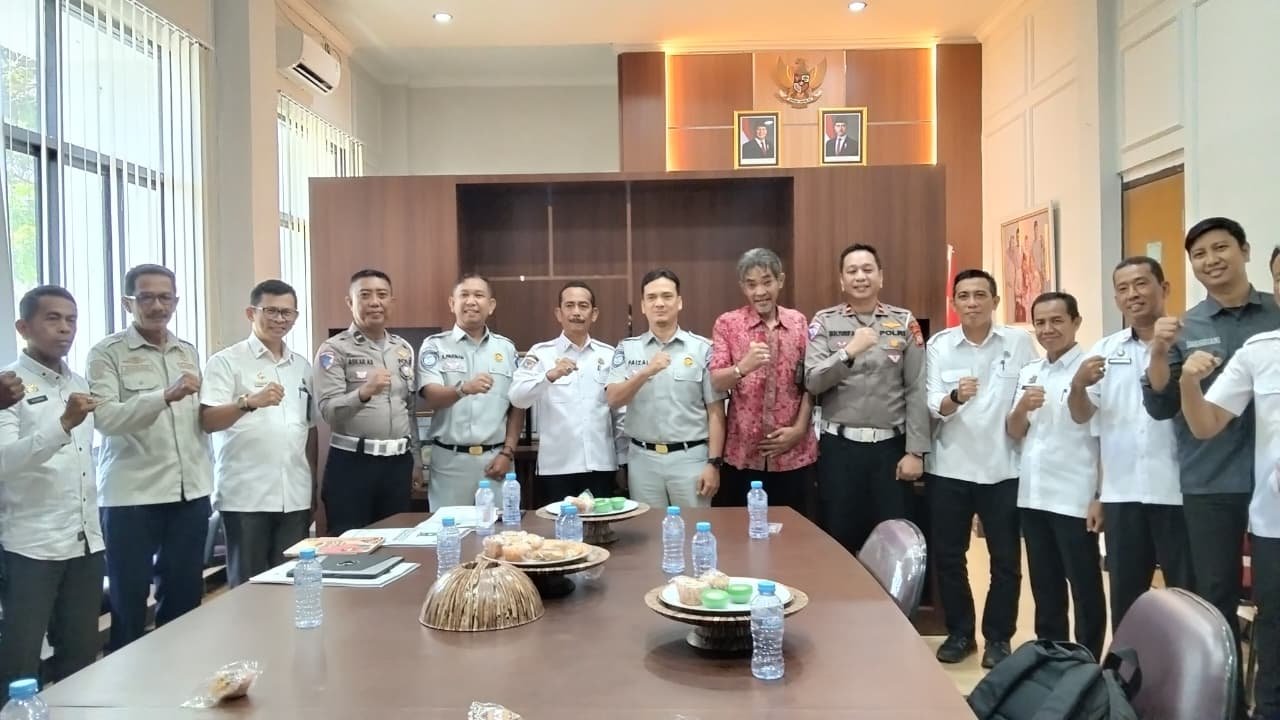 Dorong Ketaatan Pajak Kendaraan Dinas dan ASN, Jasa Raharja Audiensi Bersama Sekda Sinjai