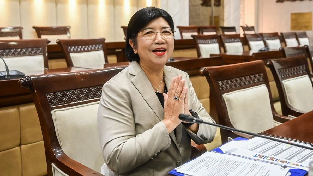 DPR Sahkan Destry Damayanti Jadi Gubernur BI Periode 2026-2030