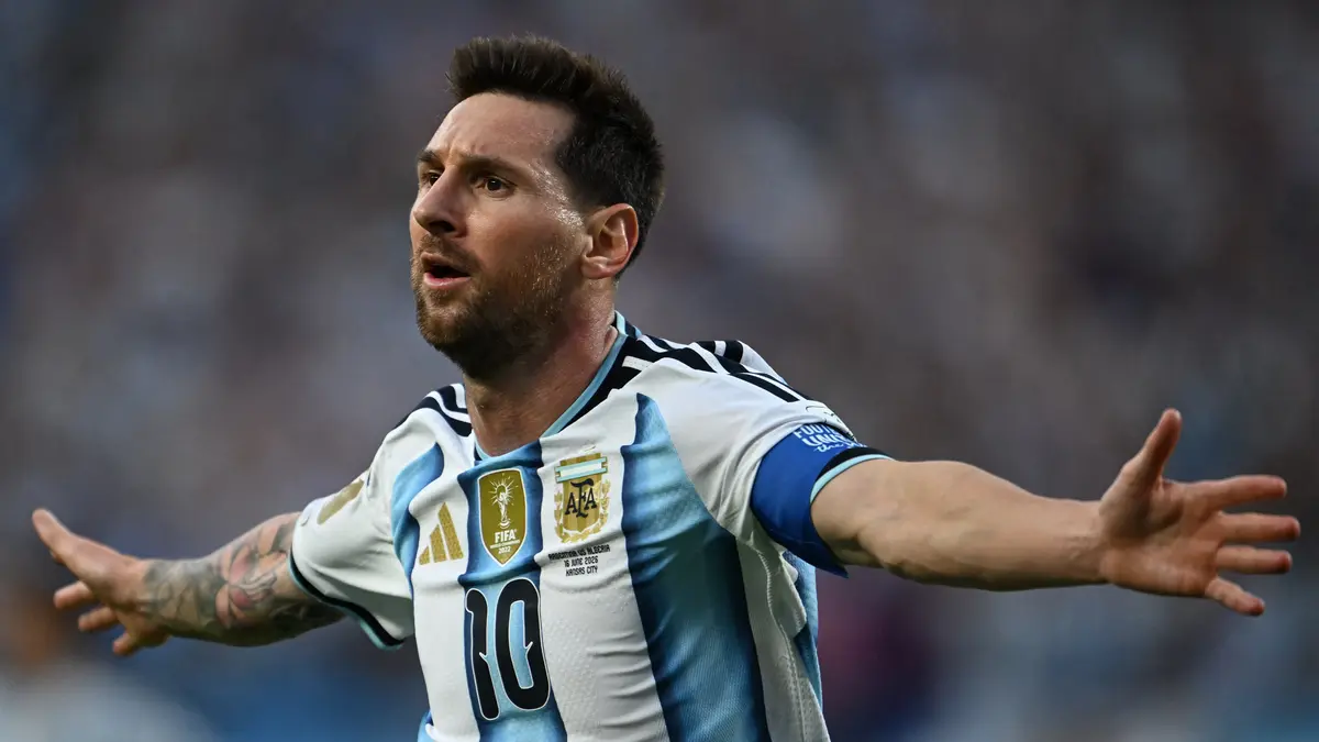Lionel Messi Pensiun dari Timnas Argentina Setelah 20 Tahun Berkarier